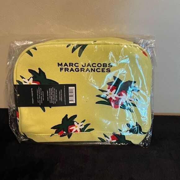 Marc Jacob’s Strawberry Floral Makeup Bag Case - Picture 1 of 11